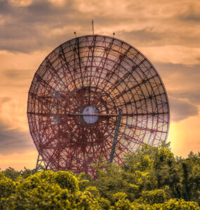 Explore the decaying antenna in Fuchu, a forgotten relic in natures embrace.