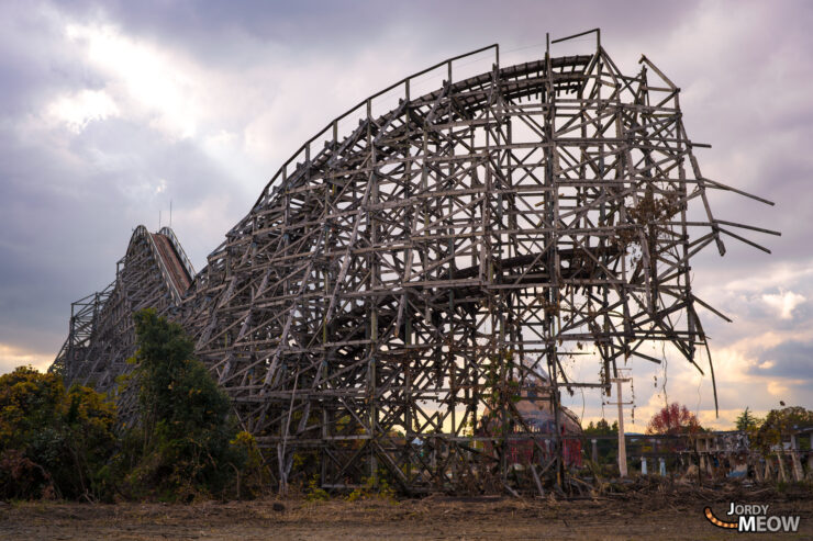 Discover the abandoned Lost Wonderland theme park in Nara, Japan.