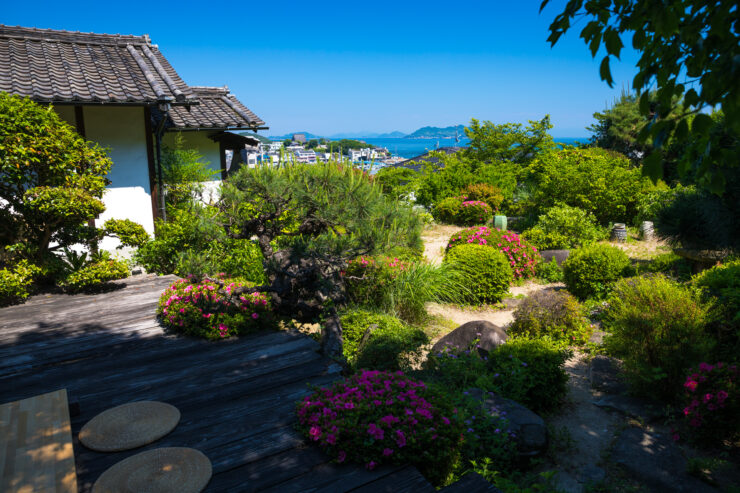 Discover the serene beauty of Tomonouras traditional Japanese coastal town.
