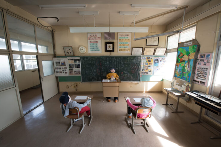 Haunting Nagoro Classroom: Lifelike Dolls Preserve Memories