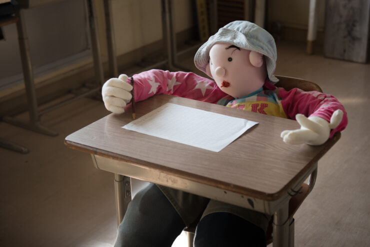 Lifelike dolls revive Nagoro village, Japan