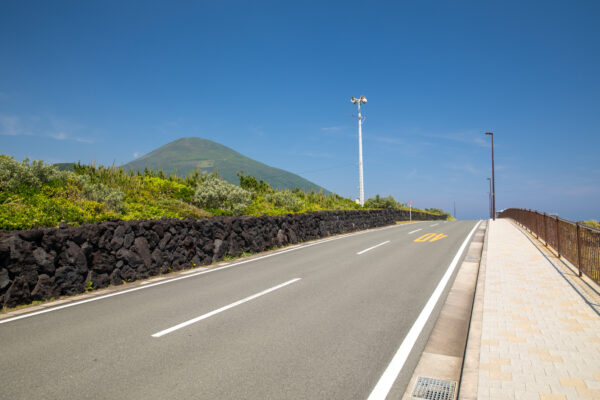 Scenic mountain road, abandoned Hachijo Royal Hotel.